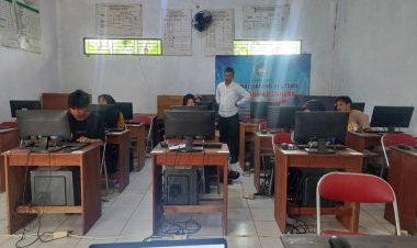 PKBM Ahmad Dahlan melaksanakan Gladi ANBK kesetraan Paket C tahun 2024