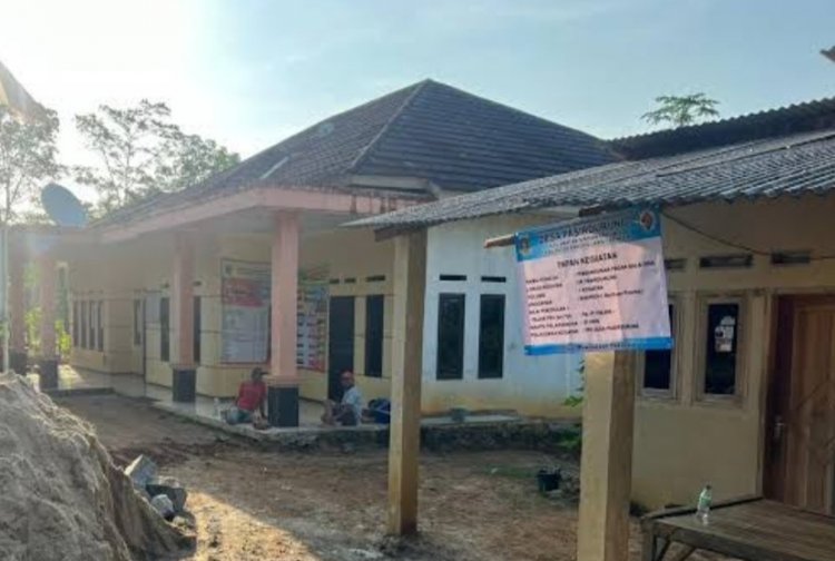 Sakti, Satu Orang Menjabat Tiga Jabatan Sekaligus, Gapoktan, ASN dan Pj Kades Pasirdurung Kecamatan Sindangresmi