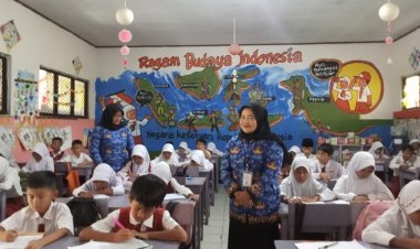SDN Curugbarang 1 Kecamatan Cipeucang, Pandeglang, Ciptakan Lingkungan Belajar yang Inspiratif & Laksanakan Pentas Tari Kegiatan P5