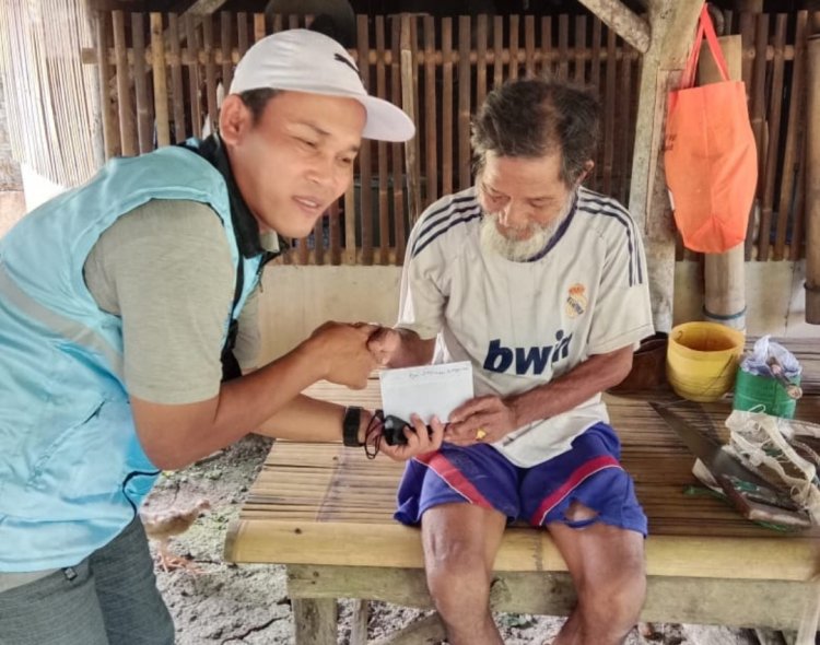 Pembangian Honor LKD dan BLT Desa Pasirsedang Kecamatan Picung Tahun 2025