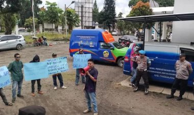 Lakukan Pemecatan Tak Mendasar, Aktivis IKRAR Desak Kemenag RI Cabut Ijin Operasional MI Darul Huda Cimanuk