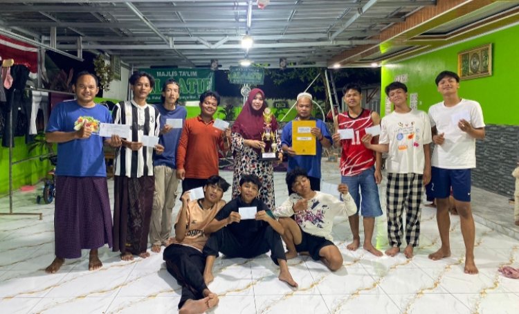 Meraih Prestasi Gemilang, Lomba Gerak Jalan UMUM Tingkat Kecamatan Labuan Juara 3 di Raih  Toko H.Juhed Barokah