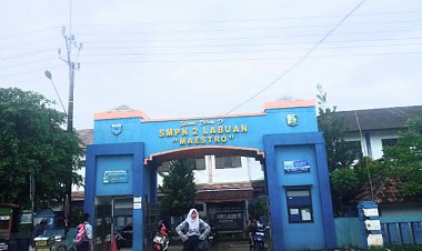 Diduga Terjadi Praktik Penjualan LKS Di SMPN 2 Labuan, KABID Disdik: Sekolah Nakal