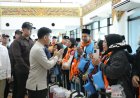 Pastikan Kelancaran Keberangkatan Calon Jemaah Haji, Wapres Tinjau Layanan Fast Track (Makkah Route) di Bandara Juanda Surabaya