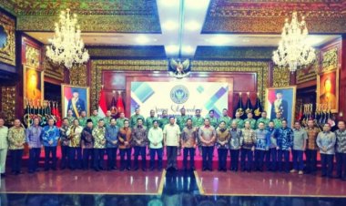 Bahas Tantangan Strategis Nasional, Menhan Sjafrie Dan Panglima TNI Gelar Silaturahim Dengan Purnawirawan TNI