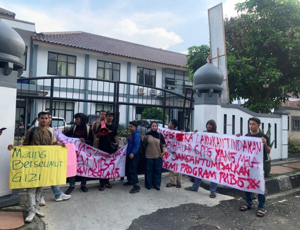 Aktivis Gelar Aksi Unjuk Rasa Minta Satgas MBG Dan BGN Evaluasi Serta Audit Menyeluruh SPPG Di Pandeglang