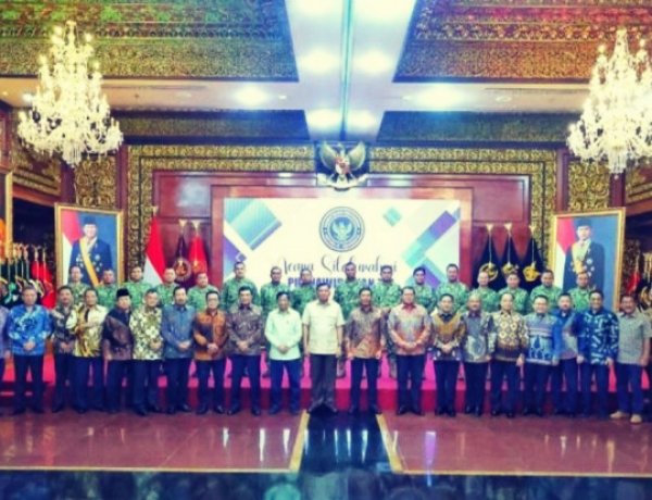 Bahas Tantangan Strategis Nasional, Menhan Sjafrie Dan Panglima TNI Gelar Silaturahim Dengan Purnawirawan TNI