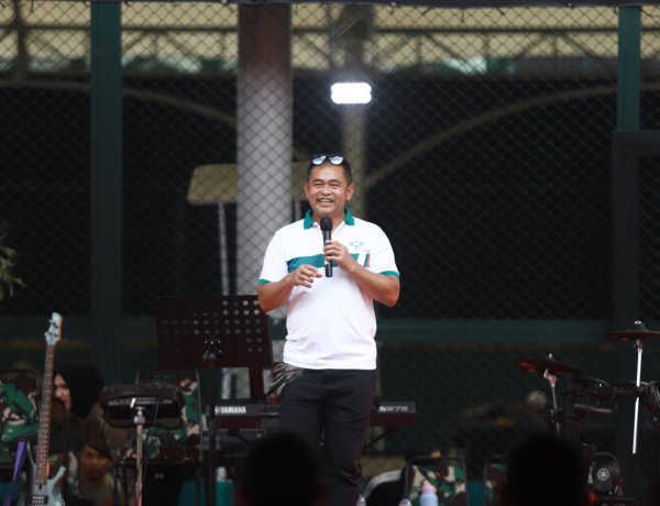 Kasad Jenderal TNI Maruli Simanjuntak Pimpin Olahraga Bersama di Kodiklatad Bandung
