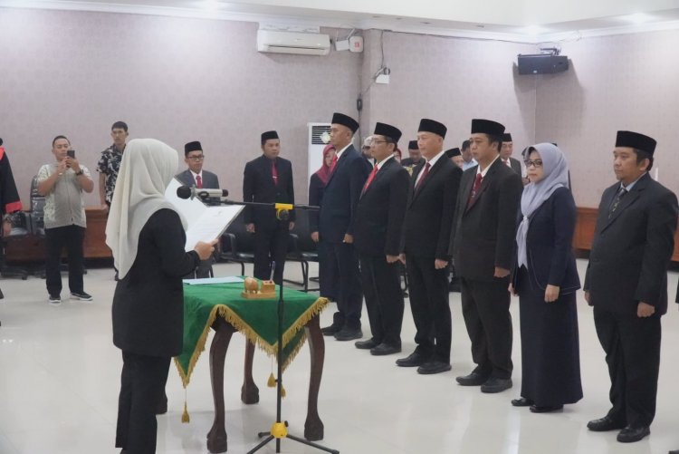 Bupati Pandeglang Lantik 9 Pejabat Eselon IIb, Tekankan Akselerasi Pelayanan Publik