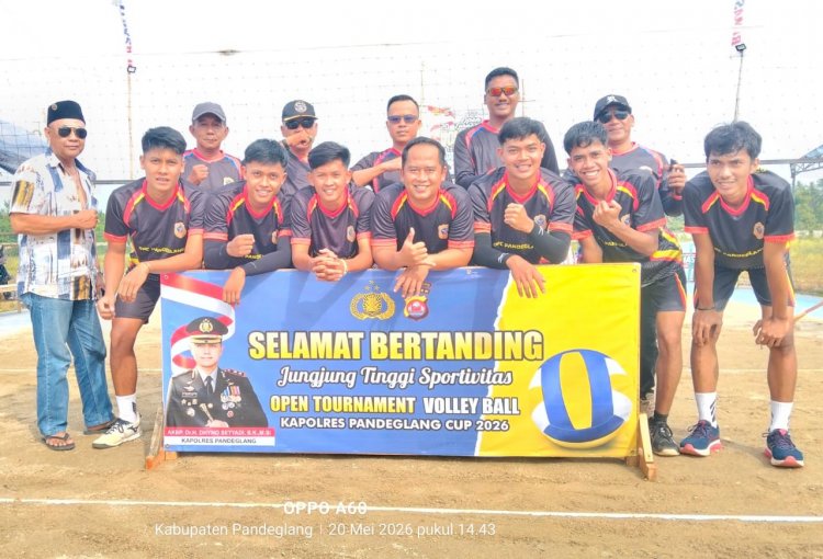 Bppkb Pandeglang menang Telak 3-0 melawan In Exterior Pada Turnamen Volley Ball Kapolres Cup