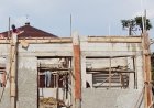 Revitalisasi Dua SMP IT di Kecamatan Picung Disorot, Penggunaan Bata Ringan dan Dugaan Kelemahan Konstruksi