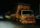 Diduga Langgar UU Minerba, Truk Muatan Batu Bara Terpantau Beraktivitas Malam Hari di Kawasan PLTU 2 Labuan  ‎