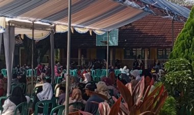 Himbauan Disdikpora Diabaikan, Kasek SMPN 1 Sukaresmi “Rogoh Kantong Pribadi” Gelar Perpisahan Meriah
