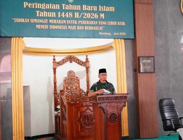 Pangdam III/Siliwangi Hadiri Peringatan Tahun Baru Islam 1448 H/2026 M di Masjid Al Ikhlas Makodam III/Siliwangi