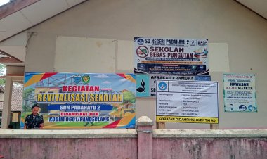 Lakukan Monitoring Kegiatan Revitalisasi SDN Padahayu 2 Cikedal, Sekdis Disdikpora Pandeglang Dukung Penuh Program Presiden Prabowo