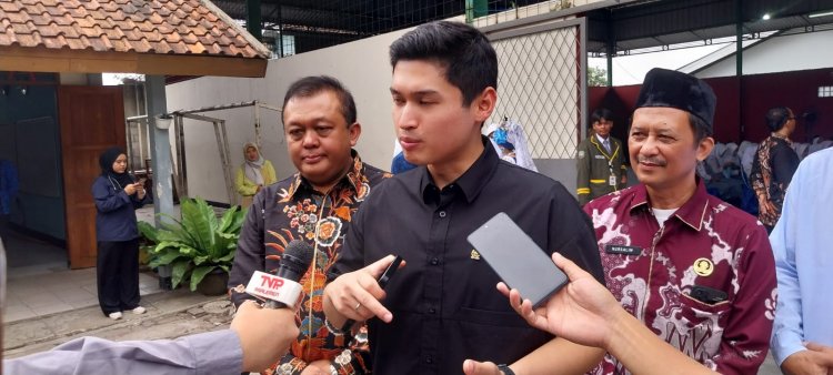 Jadi Pemateri di Acara Literasi Parlemen, Rizki Aulia Rahman Natakusumah Dorong Anak Muda Harus Punya Ambisi Besar