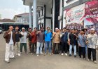 Warga Kertaraharja Kecamatan Sobang Penuhi Panggilan Kejari Pandeglang,Terkait  Diduga PBB-P2 Tidak Disetorkan Bertahun Tahun